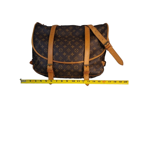 Louis Vuitton Saumur 43 Mongram