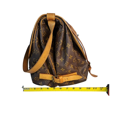 Louis Vuitton Saumur 43 Mongram